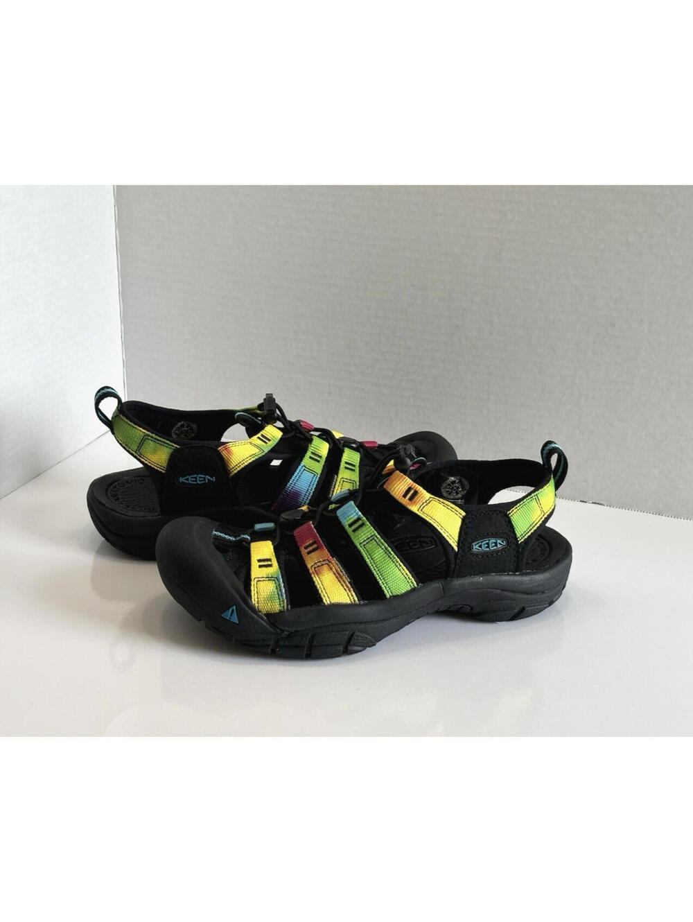 KEEN Newport Retro Sandals Woman's US 7 Tie Dye Waterproof Hiking Walking Shoes